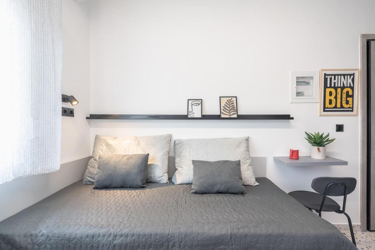 Tiny Apartment Ateny Zewnętrze zdjęcie