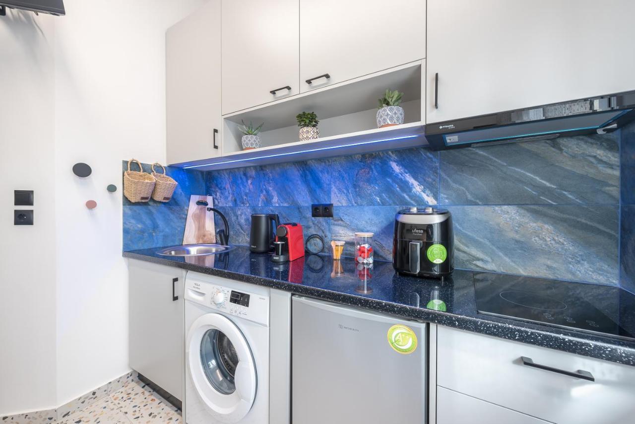 Tiny Apartment Ateny Zewnętrze zdjęcie